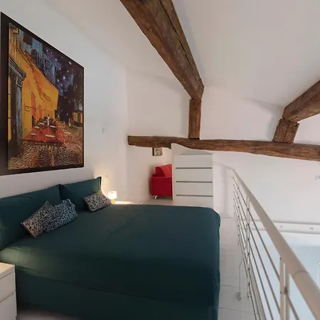 Testoni5 Daire Bolonya