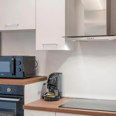 Testoni5 Apartamento *