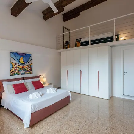 Testoni5 * ボローニャ