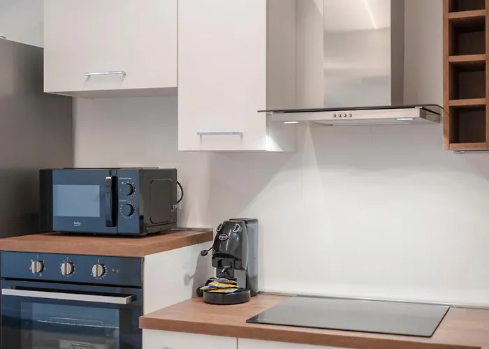 Testoni5 Apartament *